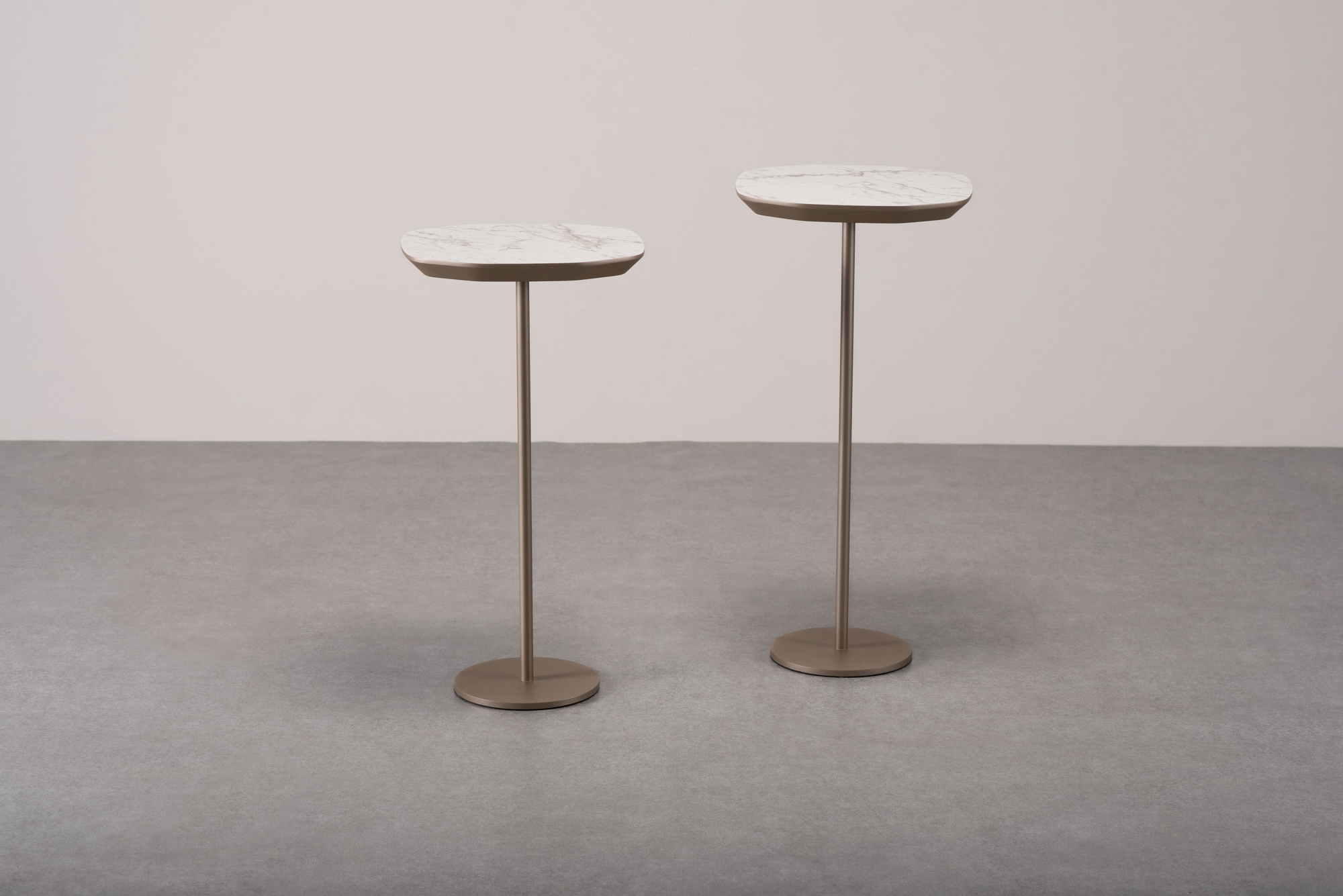 Mesa de apoio Basic