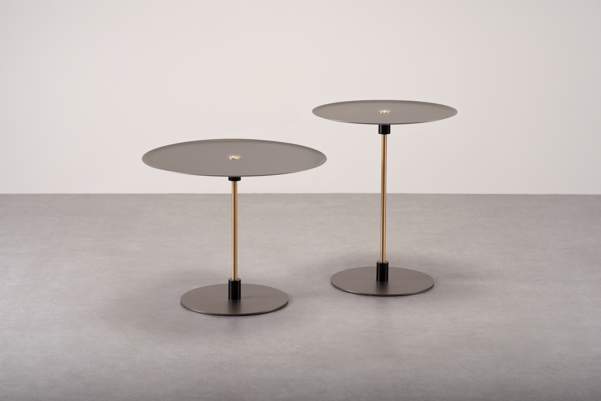 Mesa de Apoio Diletta