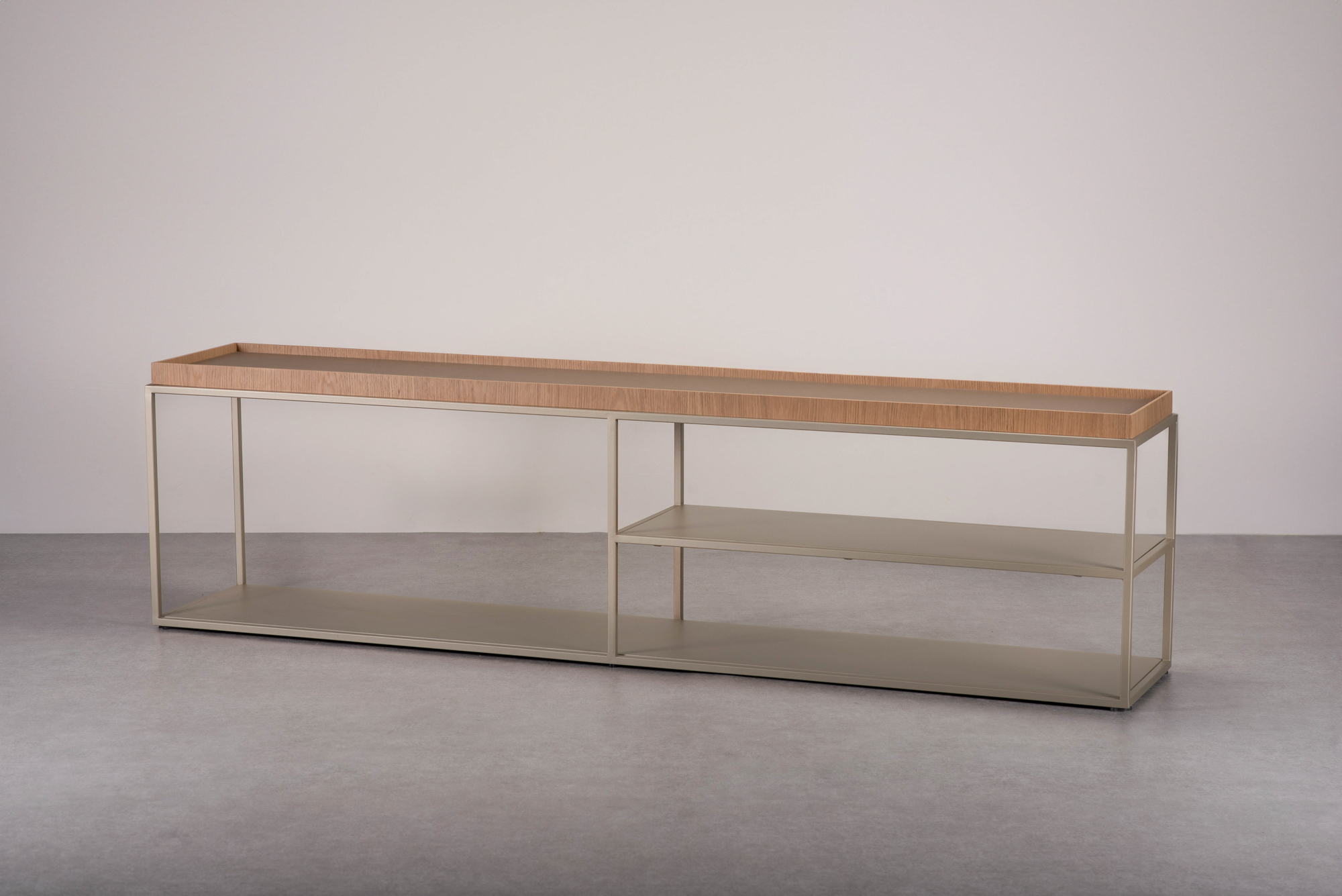 Sofa table Máli